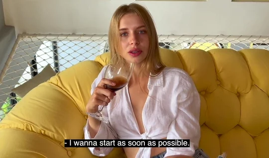 Drunk Russian girl is ready to offer her ass for anal