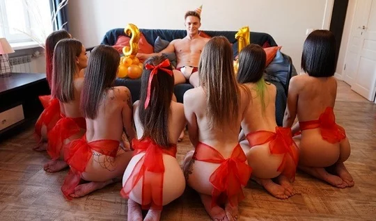 The Russian guy with the girls arranged an orgy in honor of his birthday