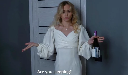 Drunk stepmother got into bed with her stepson to fuck