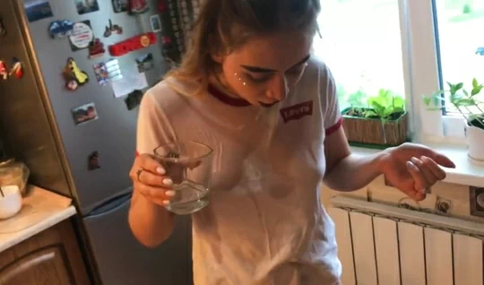 Russian bitch is always ready to suck and fuck in pussy